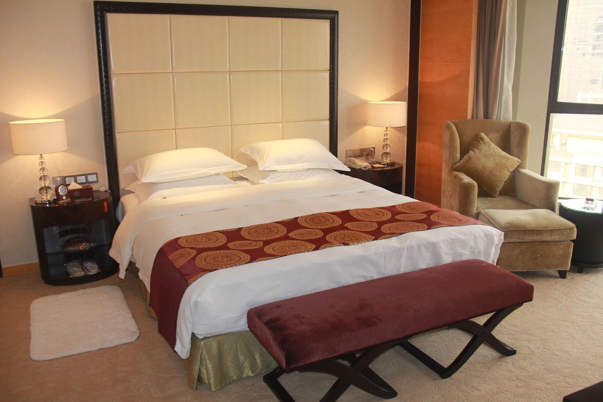 Weifang Ramada Plaza Hotel Exterior foto